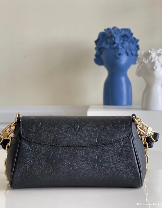 AAA Pruses Bags VUITTON LOUIS FAVORITE 0821